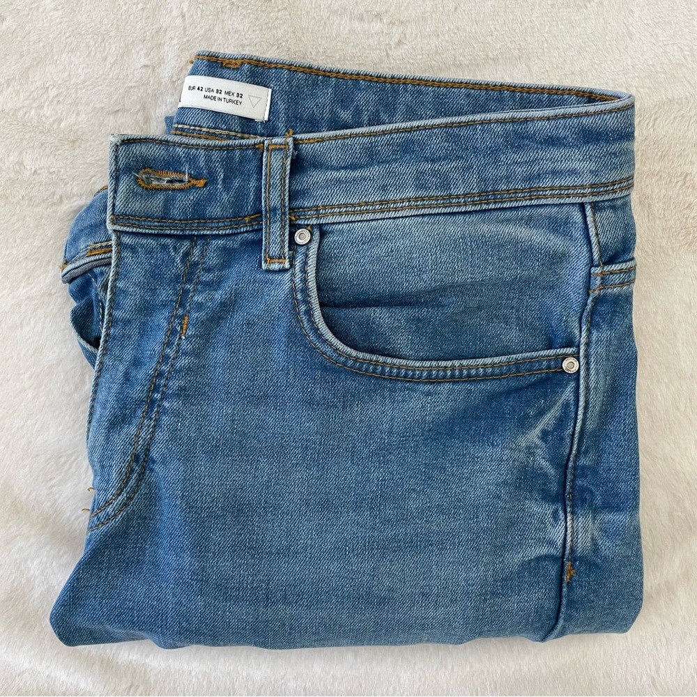 Zara Men’s Jeans (light wash) (Men’s Size W32) - Picture 3 of 13